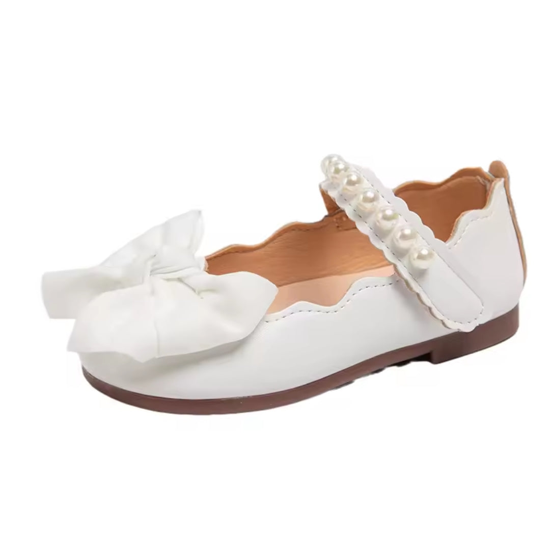 Zapato bailarinas blancas